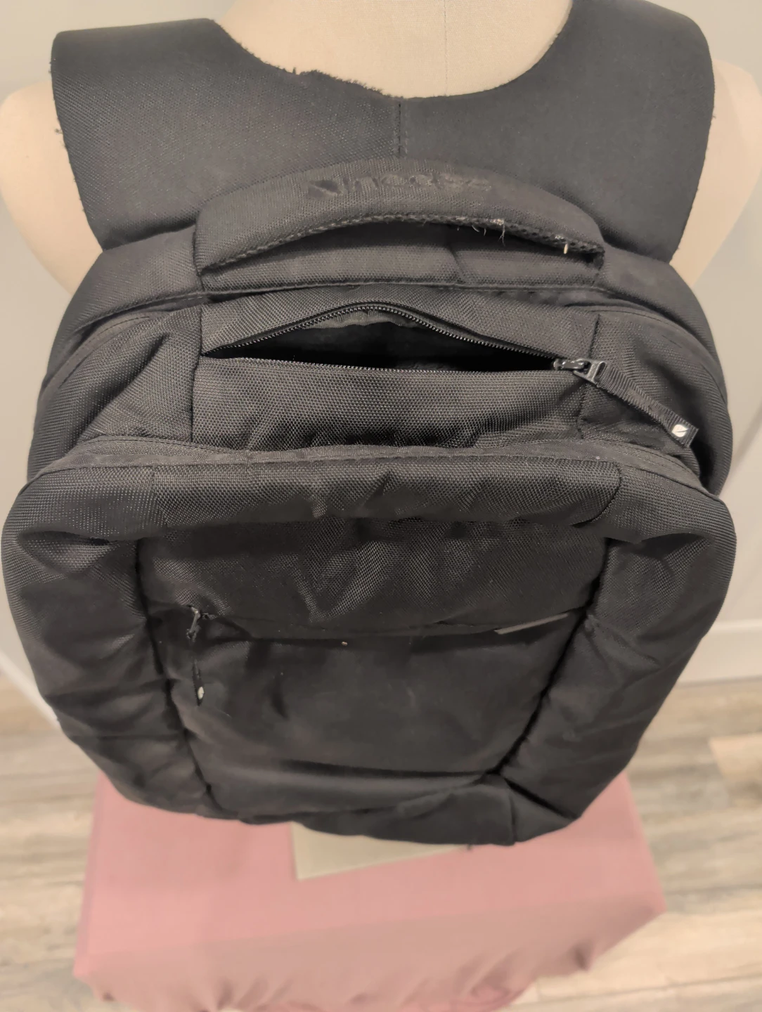 Incase Laptop Backpack - Black - photo 5