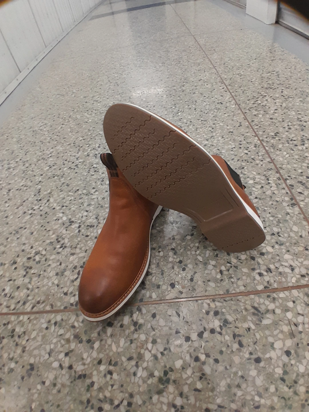 Cole Haan Brown Leather Chelsea Boots Men's Size 10 - photo 4