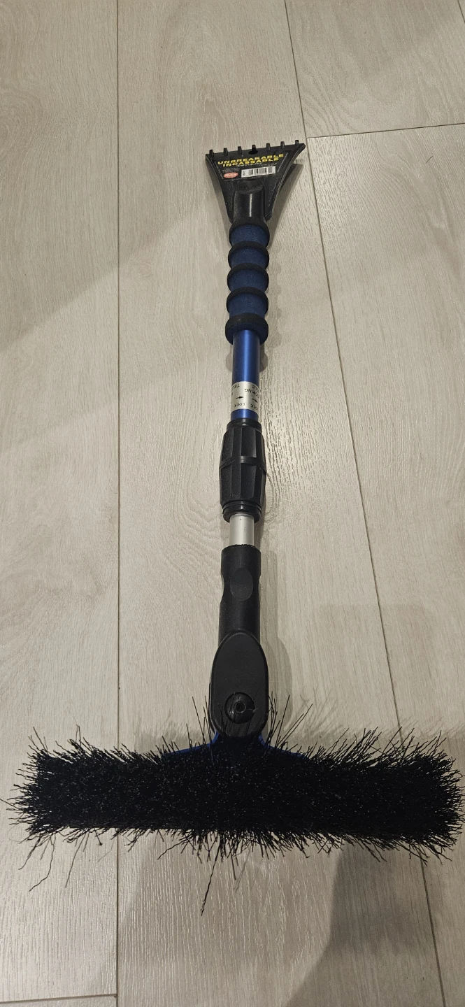 Telescopic Snow Brush and Ice Scraper