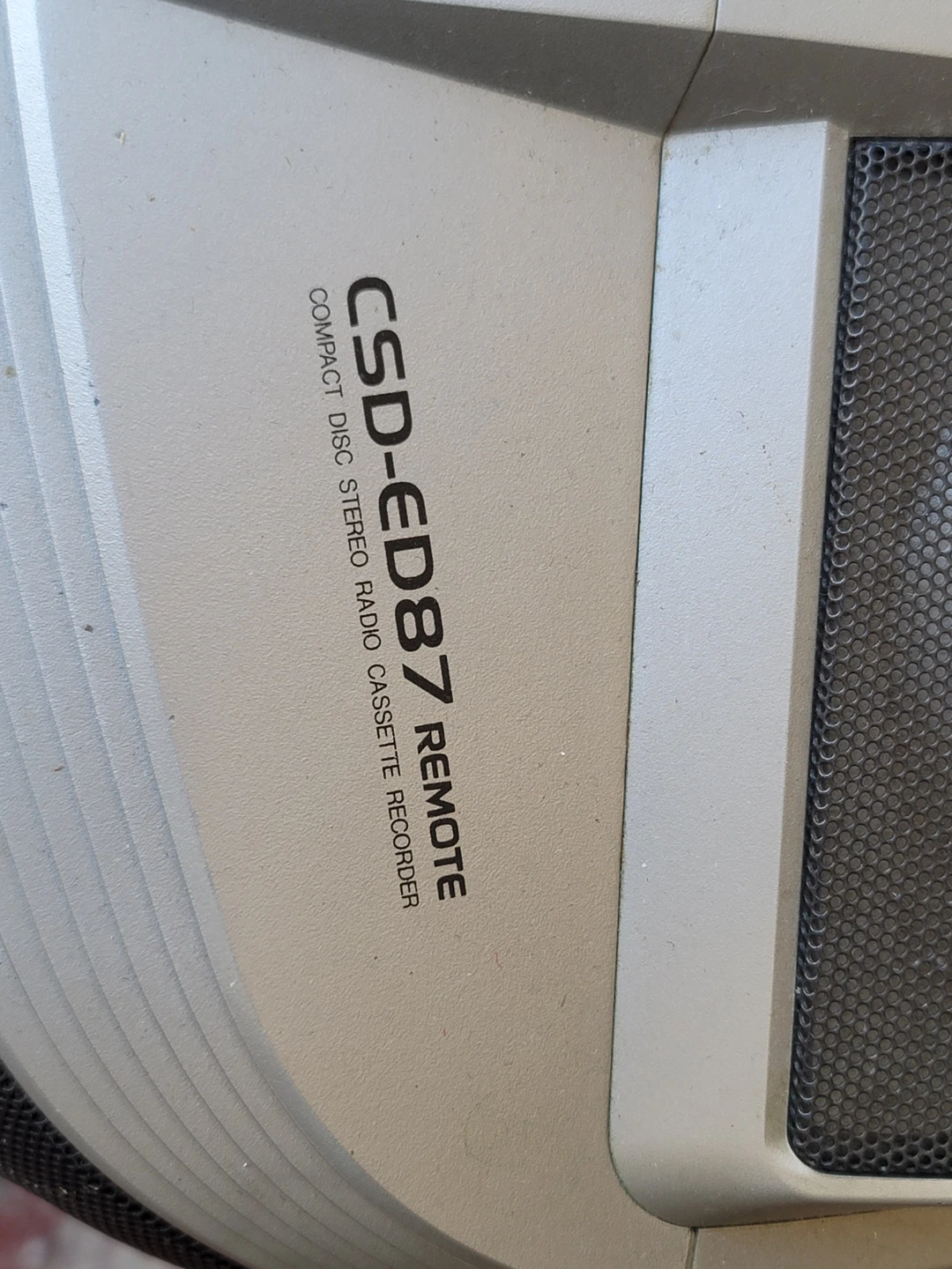 Aiwa CSD-ED87 Stereo Radio Cassette Recorder - photo 3