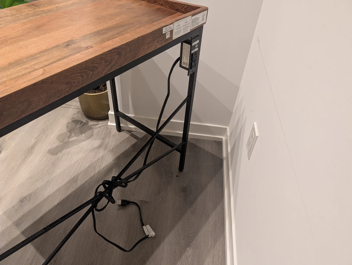Office Desk/Table - photo 3