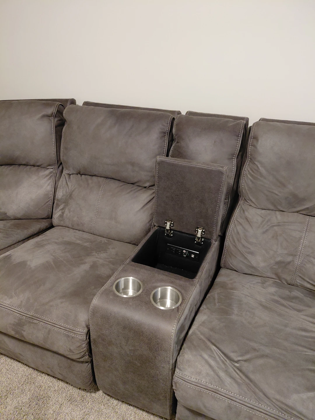 Sectional - Lazyboy style - photo 2