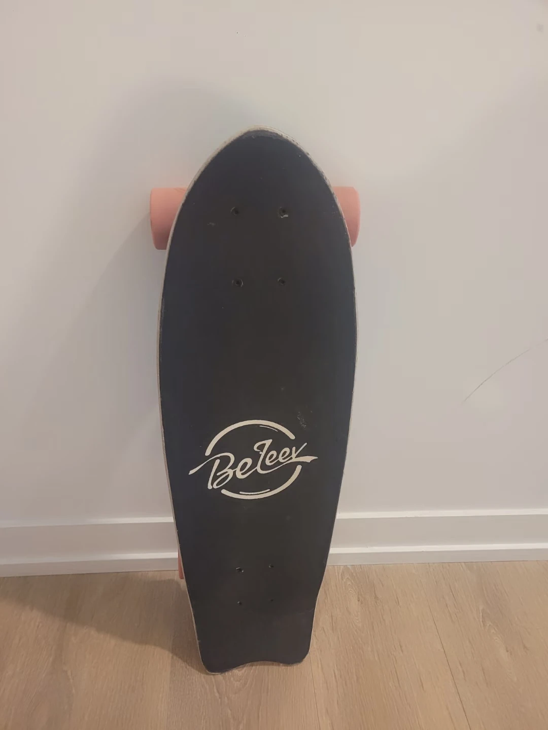 Beleev Cruiser Skateboard