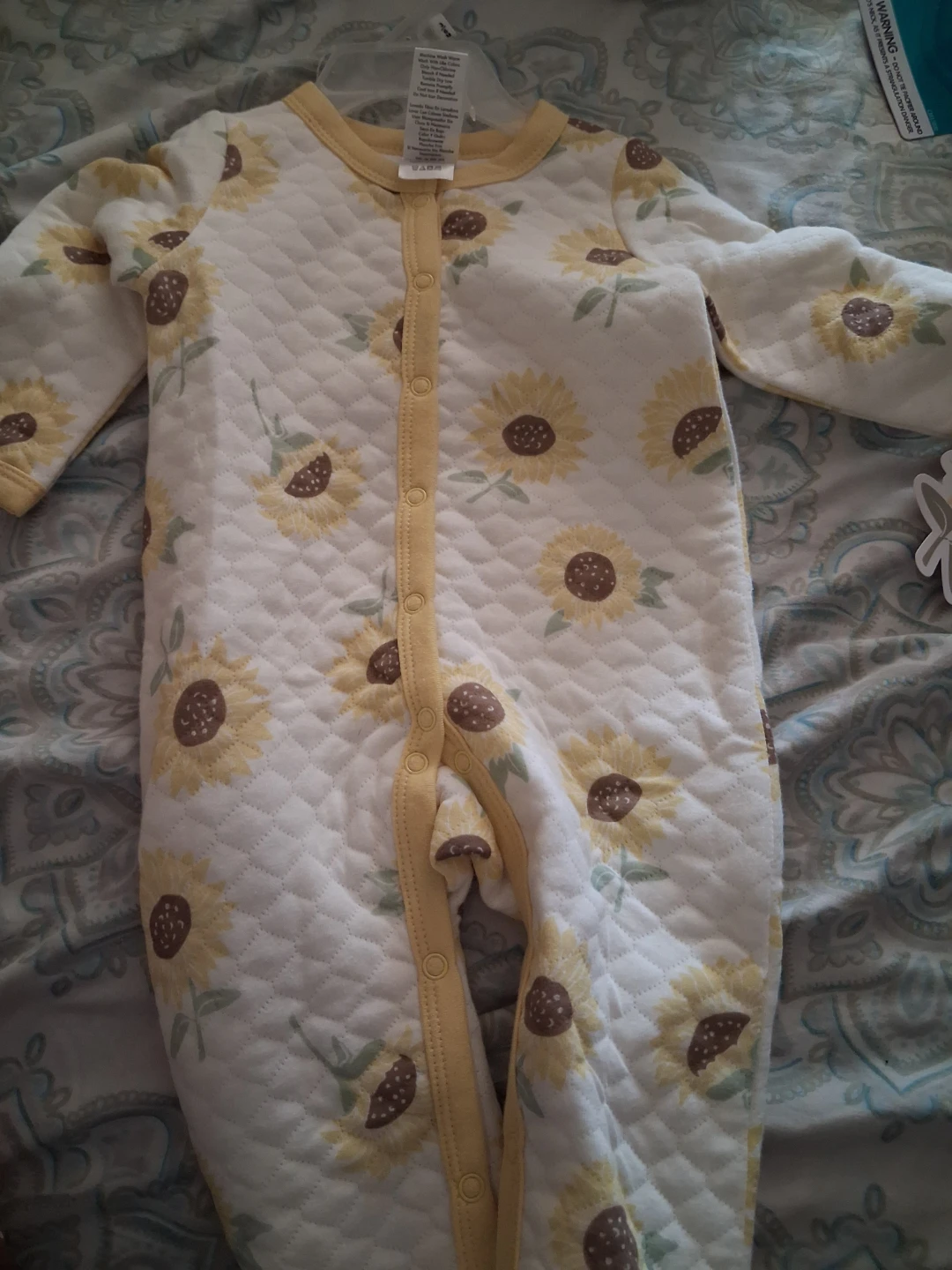 Little Beginnings Sunflower Sleep and Play