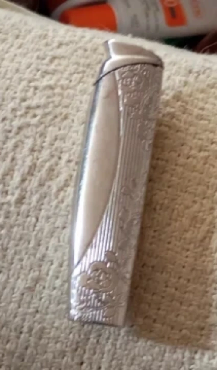 Silver patterned butane refillable lighter - photo 5