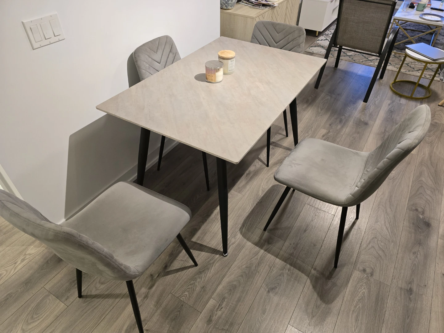 Dining Table with 4 chairs - photo 2