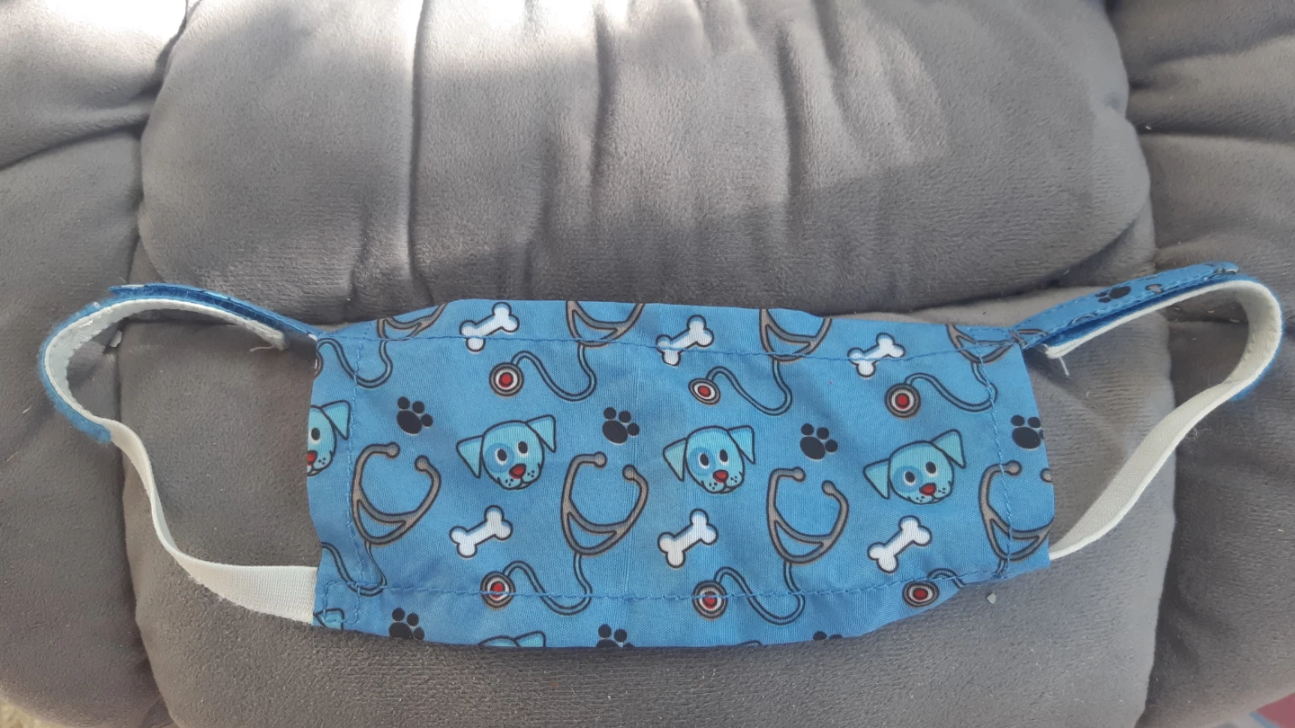 Kids Scrubs Set with Dog Print Mask - photo 3