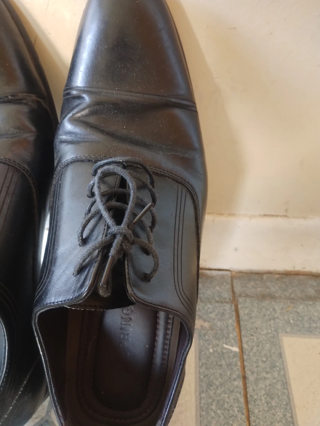 Black formal shoes - photo 3
