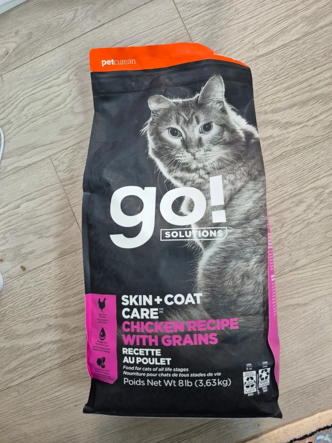 Go! Solutions Skin + Coat Care Chicken Recipe Cat Food 3.63kg - photo 2