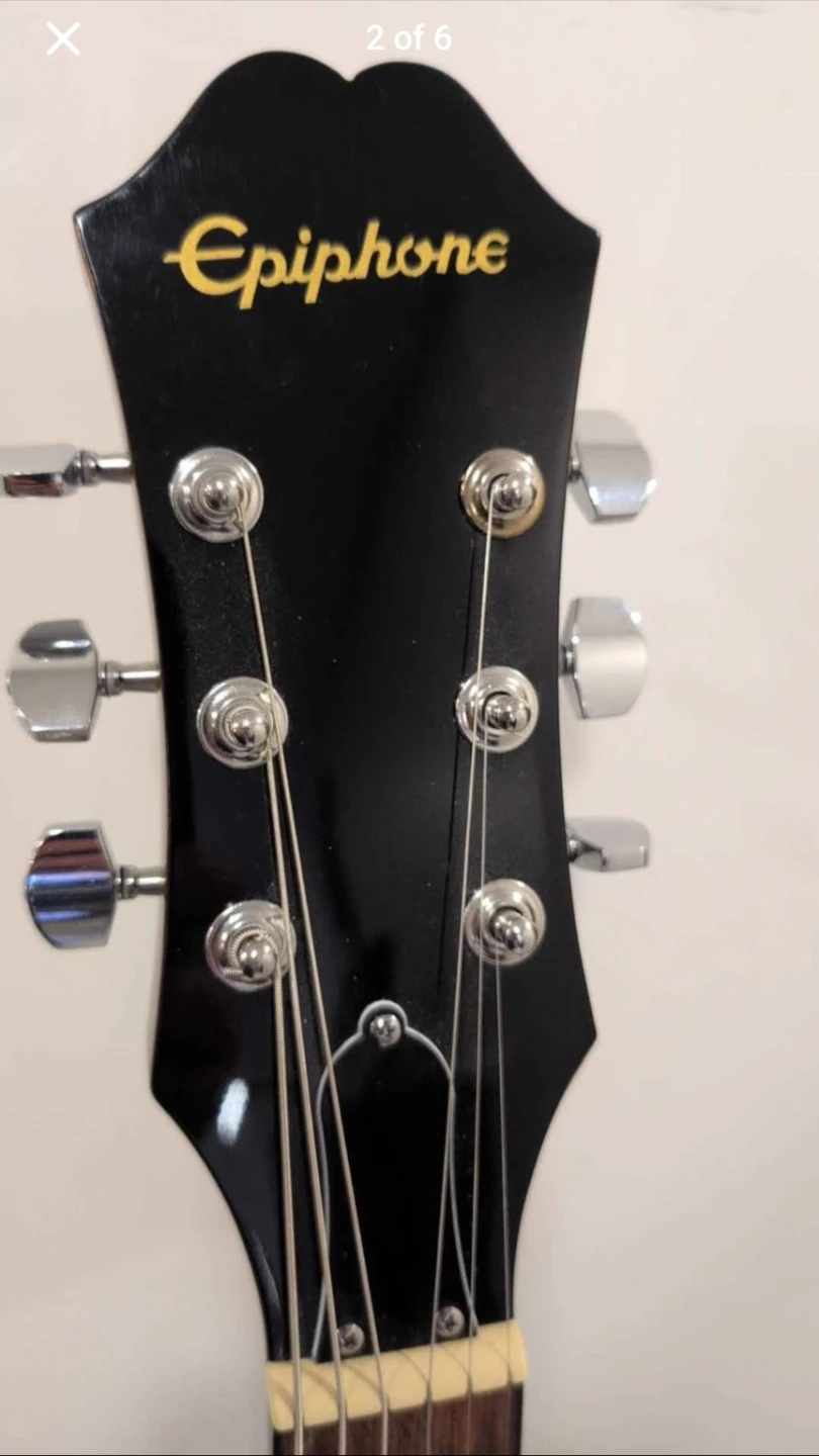 Acoustic guitar with pickup - photo 3