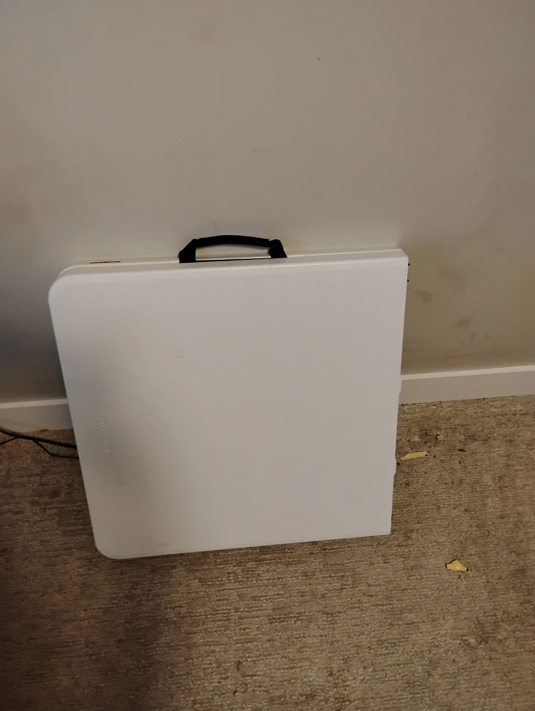 Plastic Folding Table - photo 3