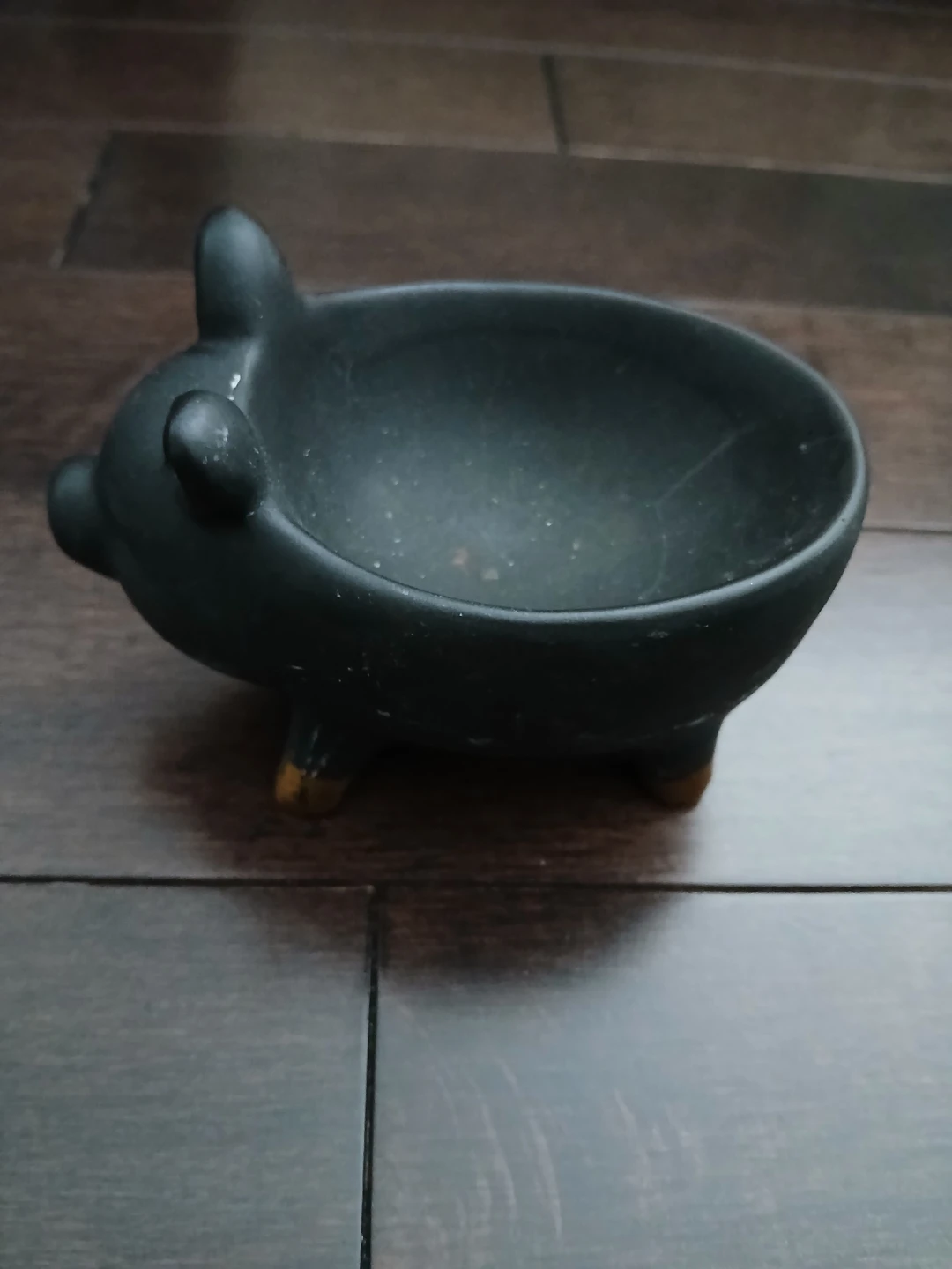 Black Pig-Shaped Stoneware Bowl