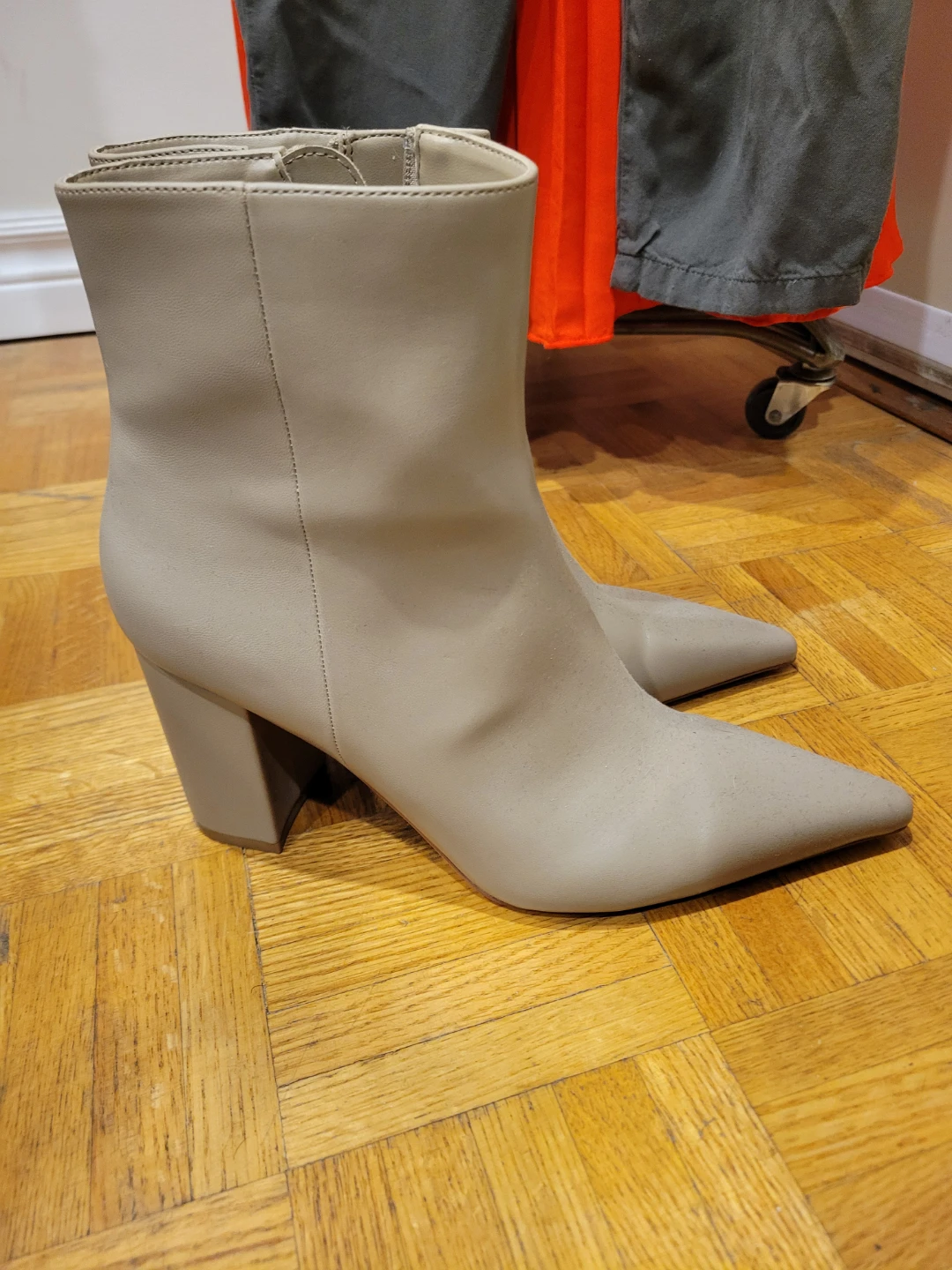Mango Beige Pointed Toe Ankle Boots size 8 - photo 4