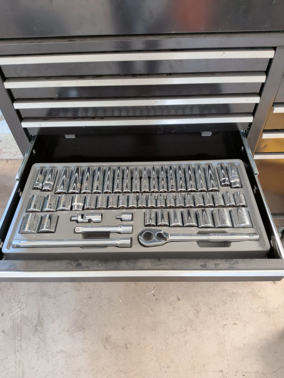 Mastercraft Socket Set with Ratchet - photo 2