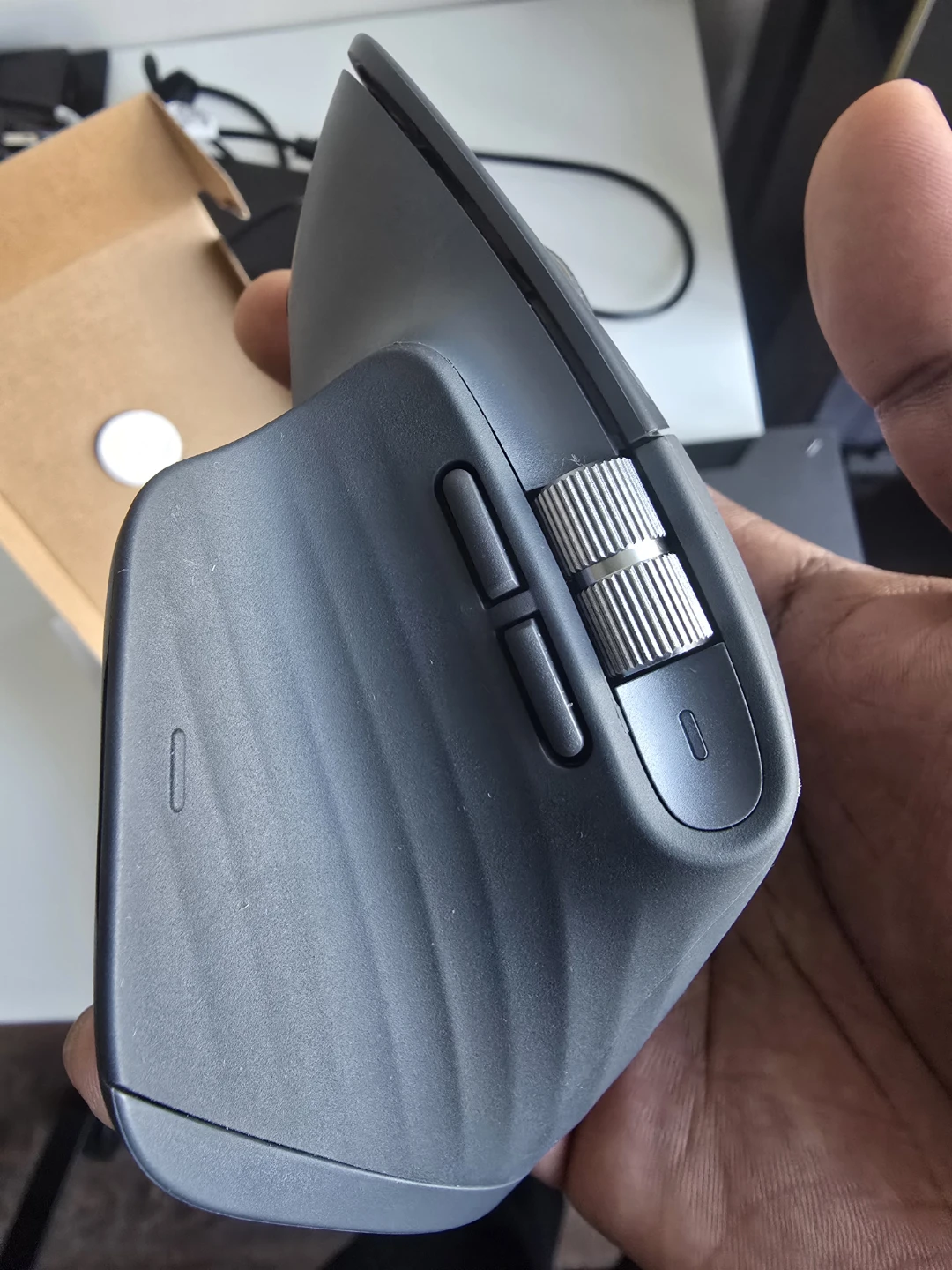 Logitech MX Master 3S Bluetooth Mouse - photo 4