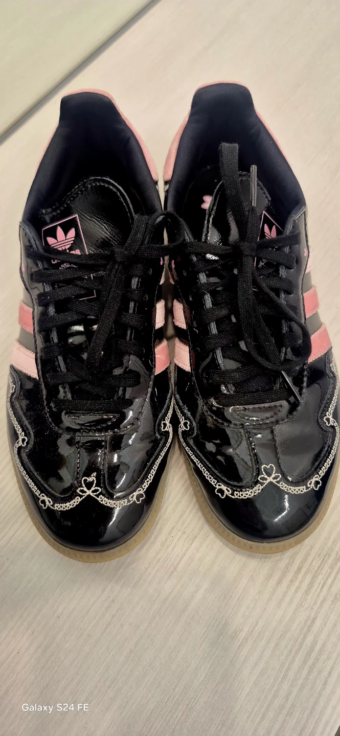 Adidas Samba Black and Pink Sneakers - photo 3