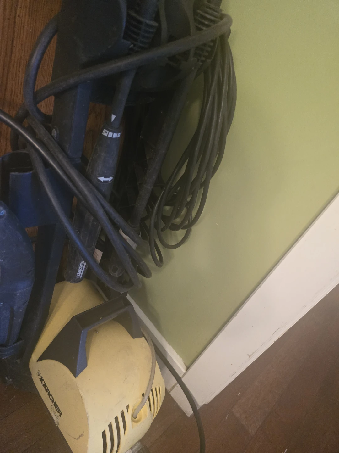 Karcher 390 Pressure Washer - photo 2