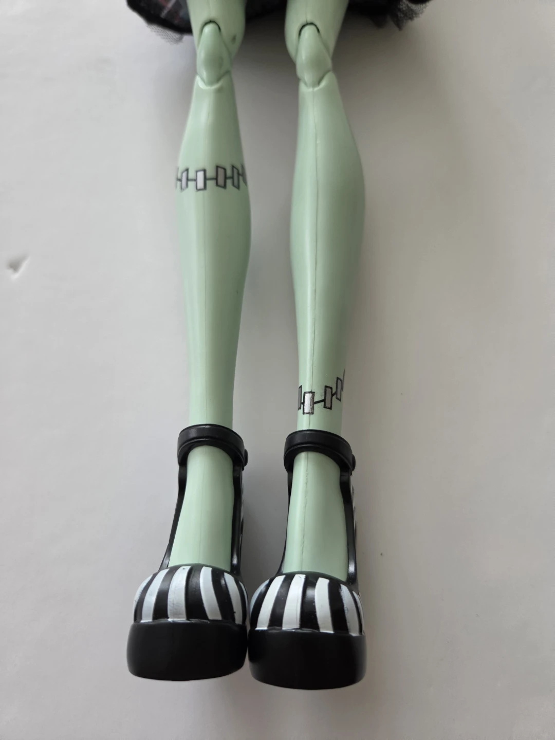 Monster High Frankie Stein Doll 2008 - photo 4