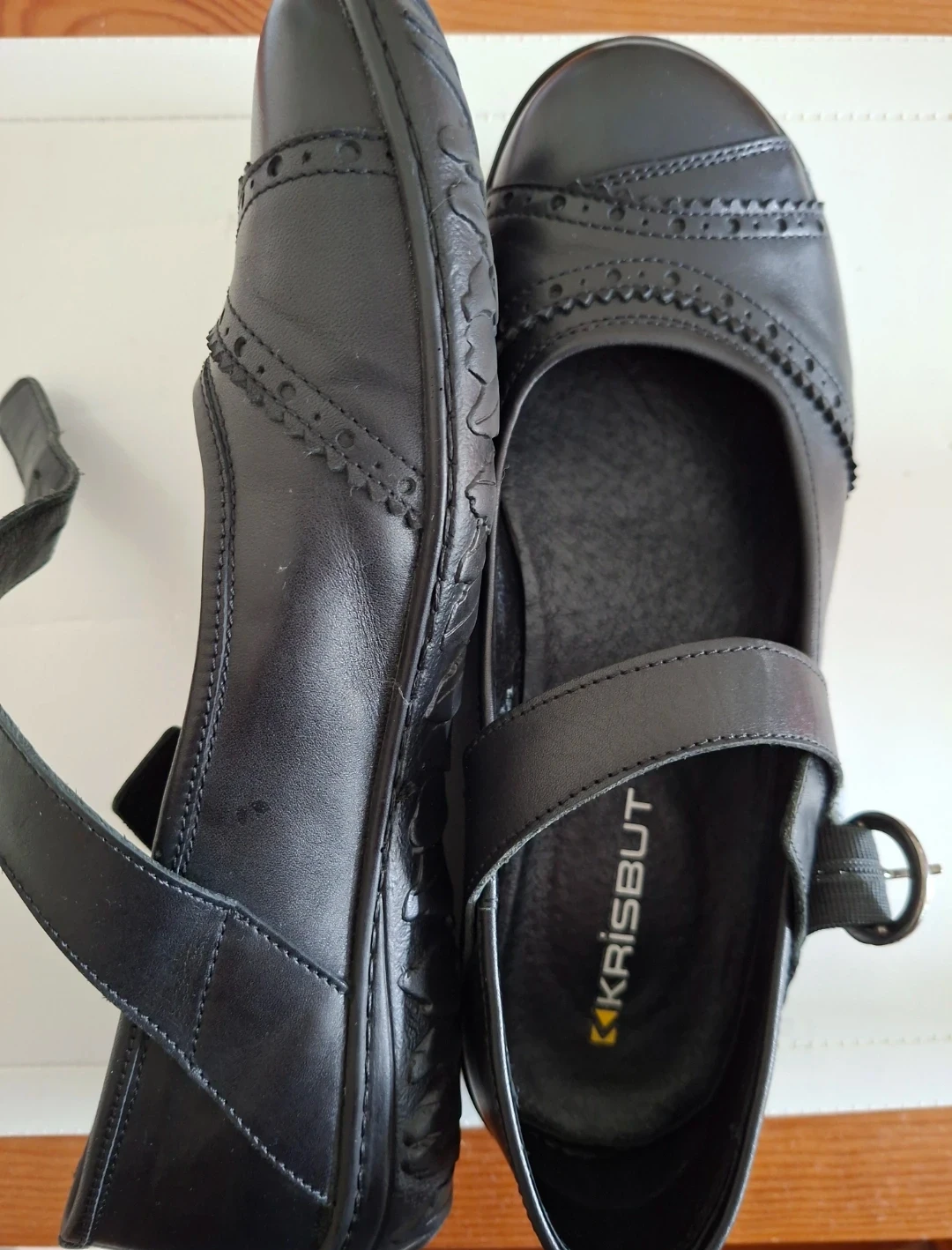 Black leather shoes size 39 - photo 2