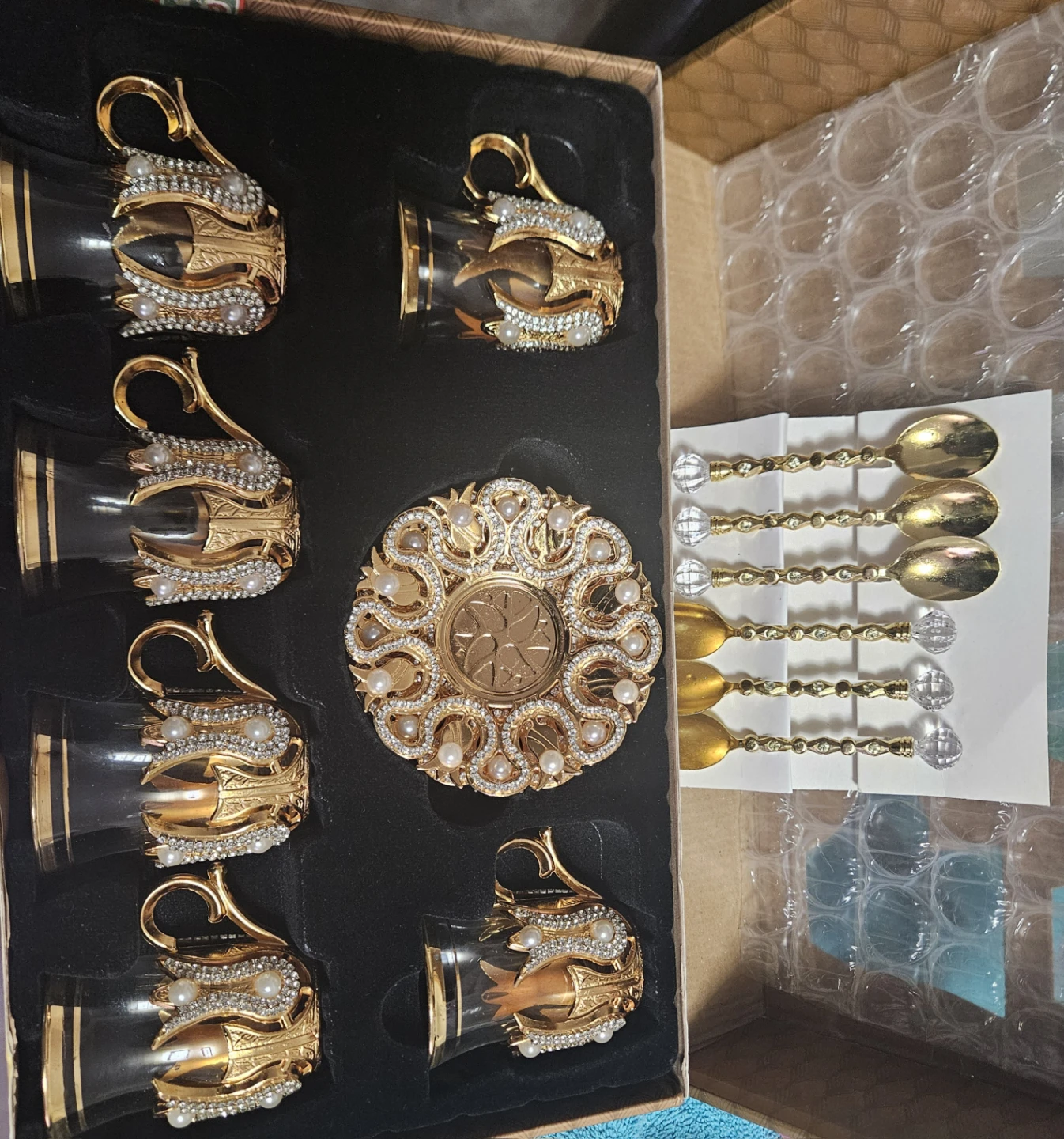 Brand new Turkish--Gold and Pearl Tea Cup and Spoon Set - photo 2