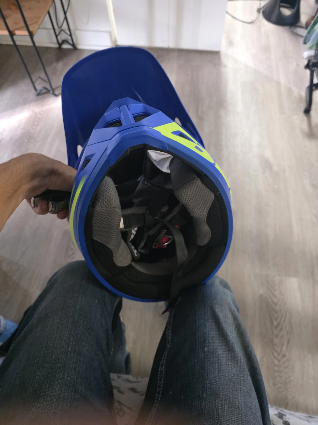 Bell Motocross Helmet - photo 3