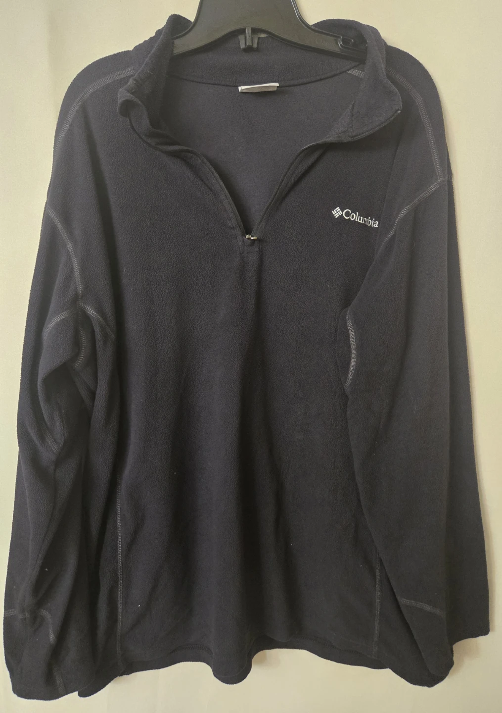 Men's Columbia Fleece. X-LARGE, XL black 1/4 zip. EUC.