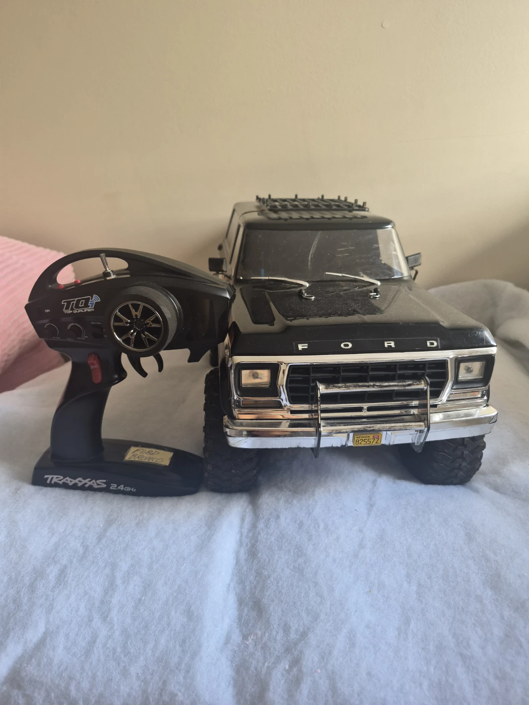 Traxxas Ford Bronco RC Crawler Truck