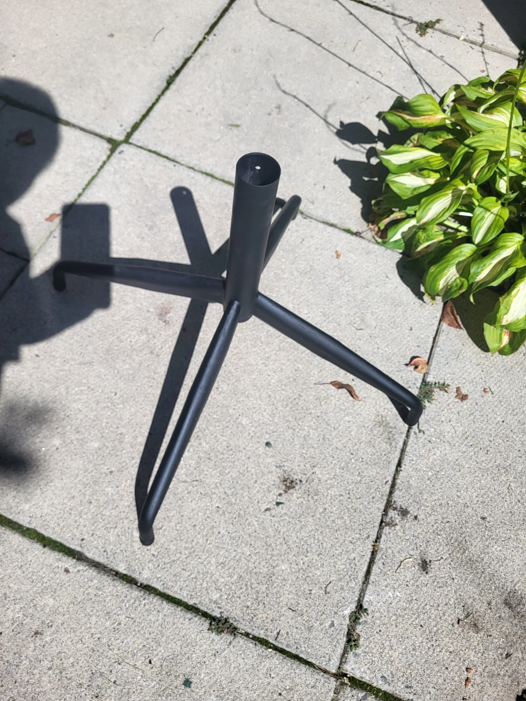 Black Metal Umbrella or Hat Rack Base - photo 2
