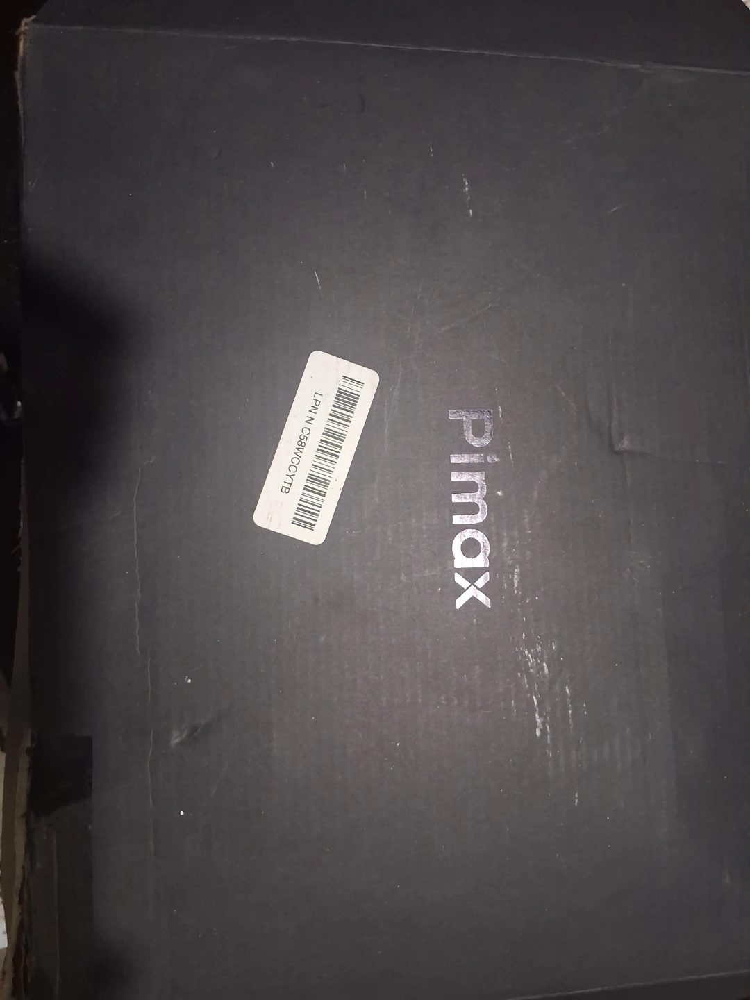 Pimax VR Headset with Controllers - photo 3