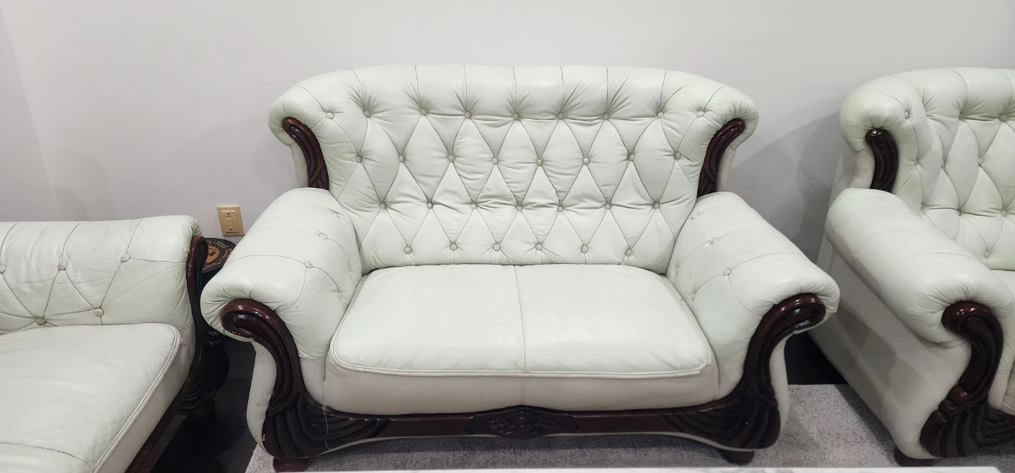 3-Piece Tufted Leather Sofa Set - photo 4