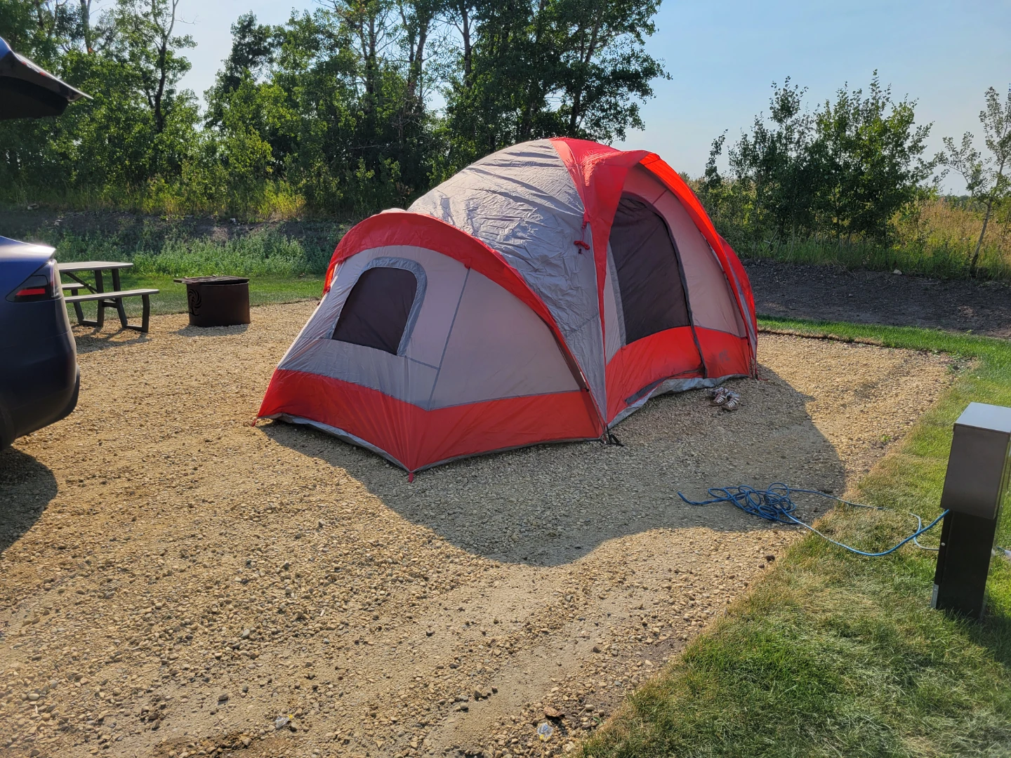 Bass Pro Shops 8-Person Modified Dome Tent - photo 2