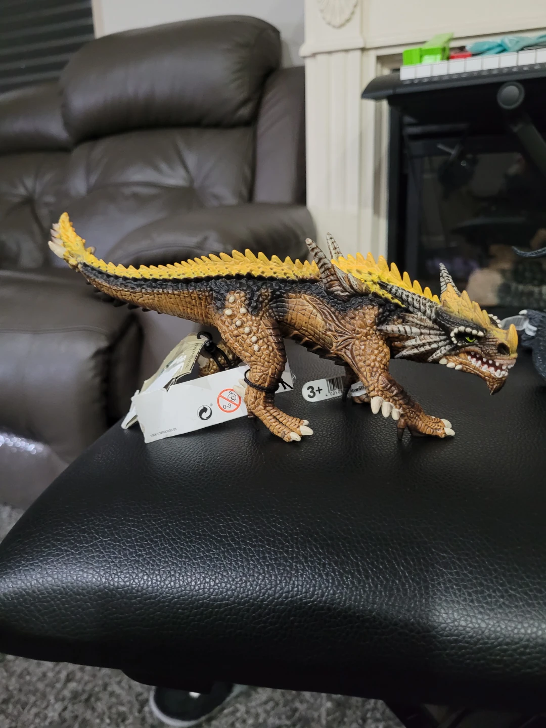 Hunter dinosaur