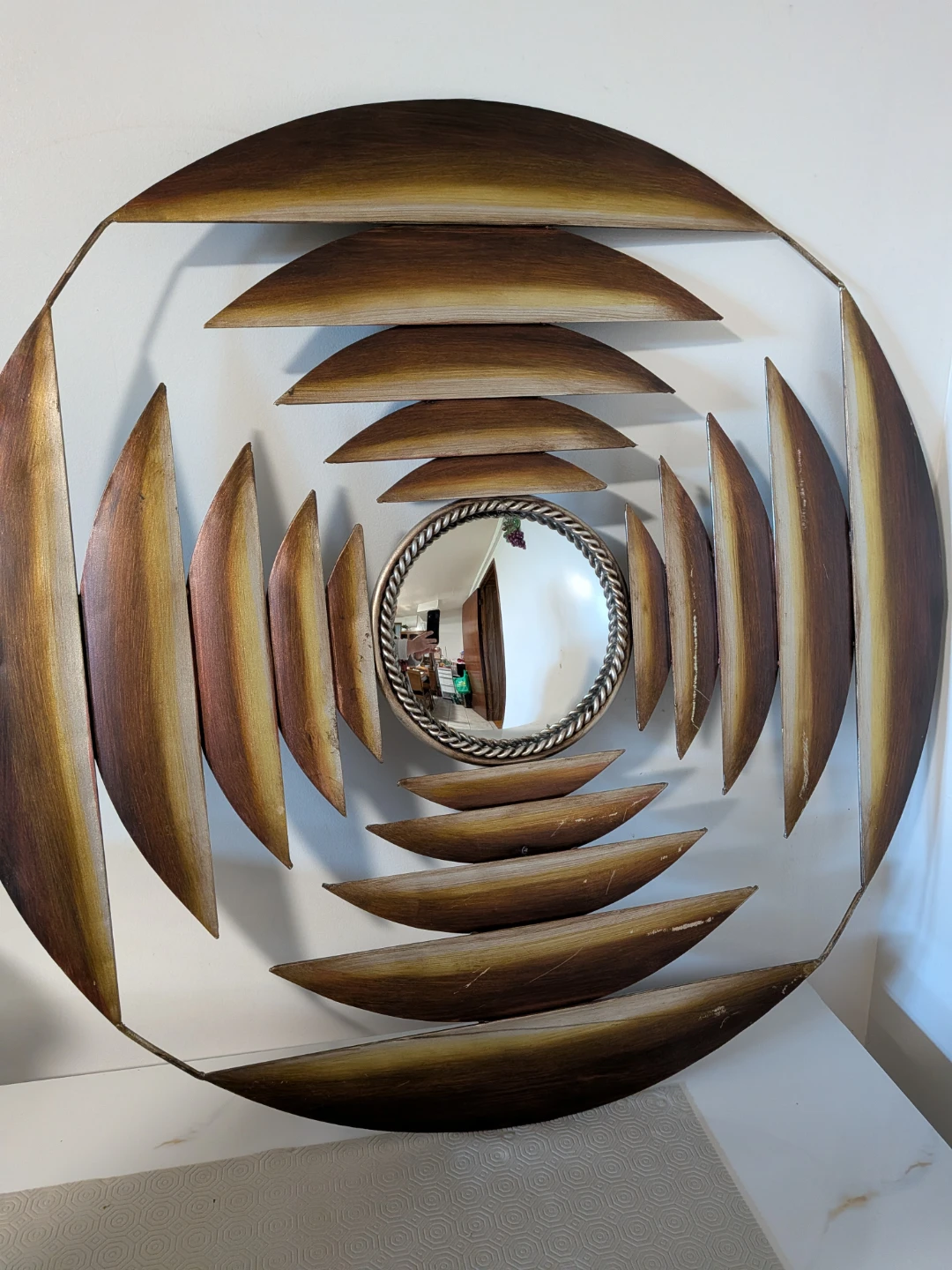 Round Metal Wall Art with Mirror