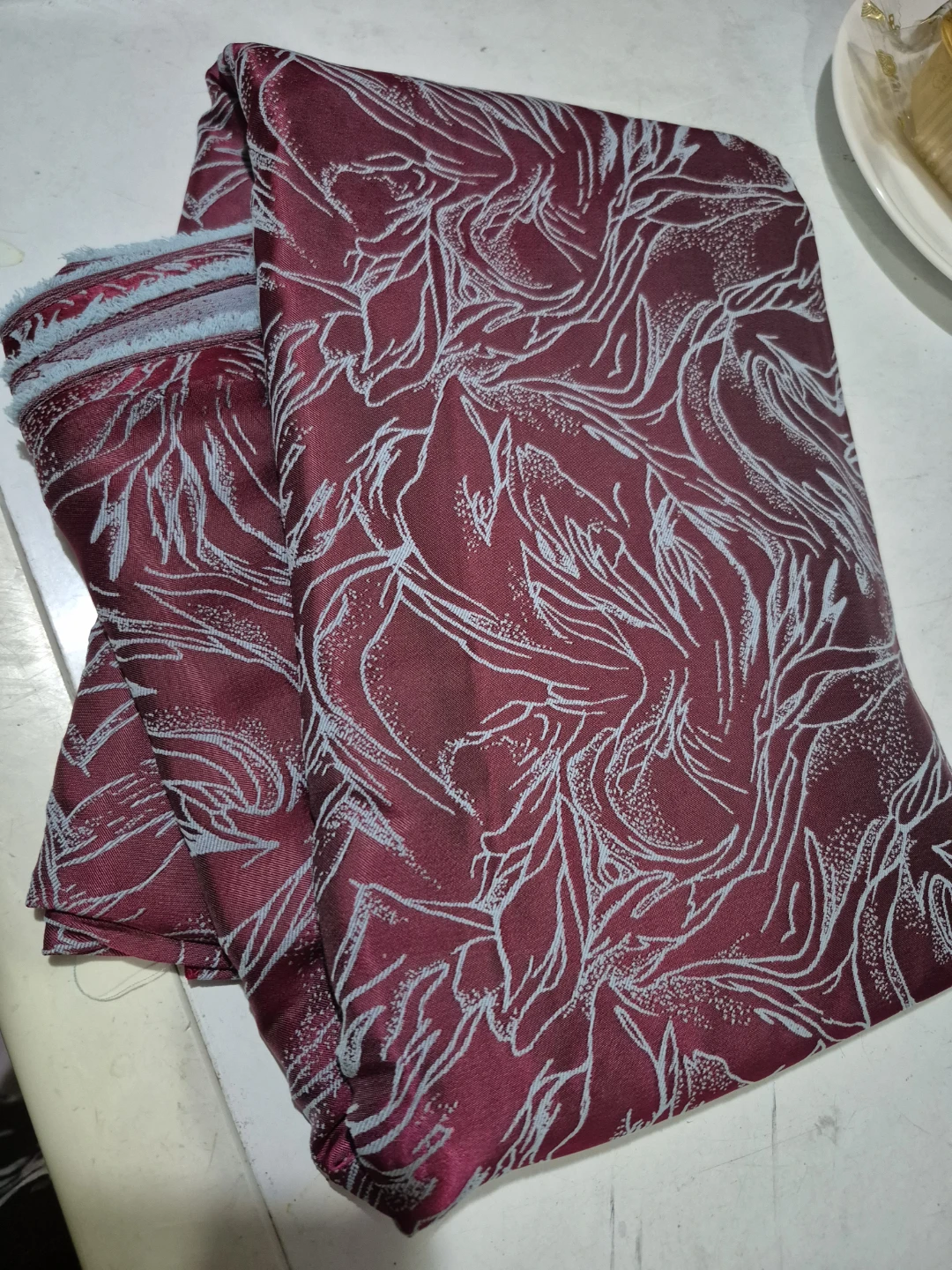 Burgundy and Silver Floral Fabric 2 meters - photo 2