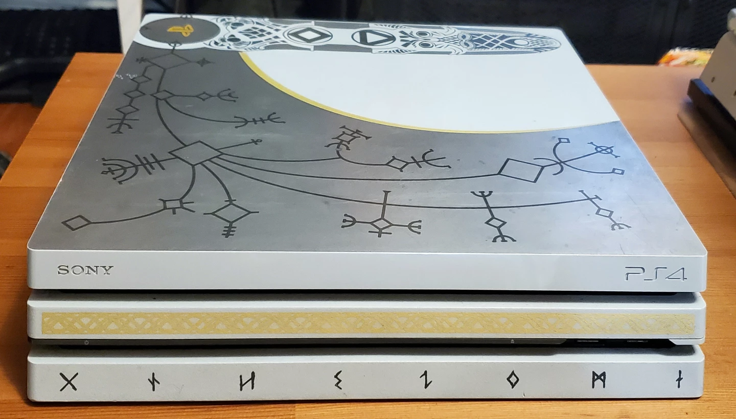 Sony PlayStation 4 Pro God of War Limited Edition - photo 2