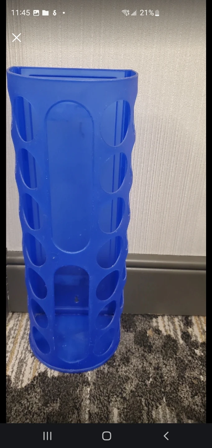 Blue Plastic Grocery Bag Holder🏈