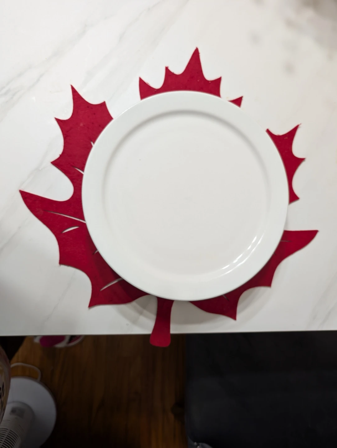 Set of 6 White Ceramic Round Plates - photo 2