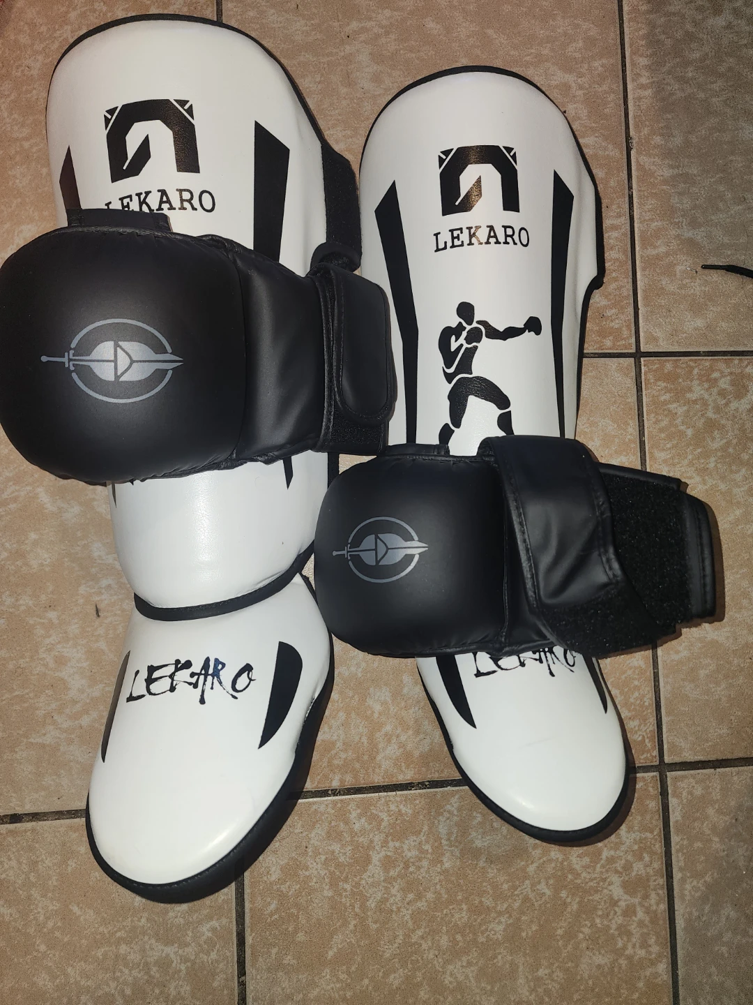 Lekaro Boxing Gloves and Shin Guards Set