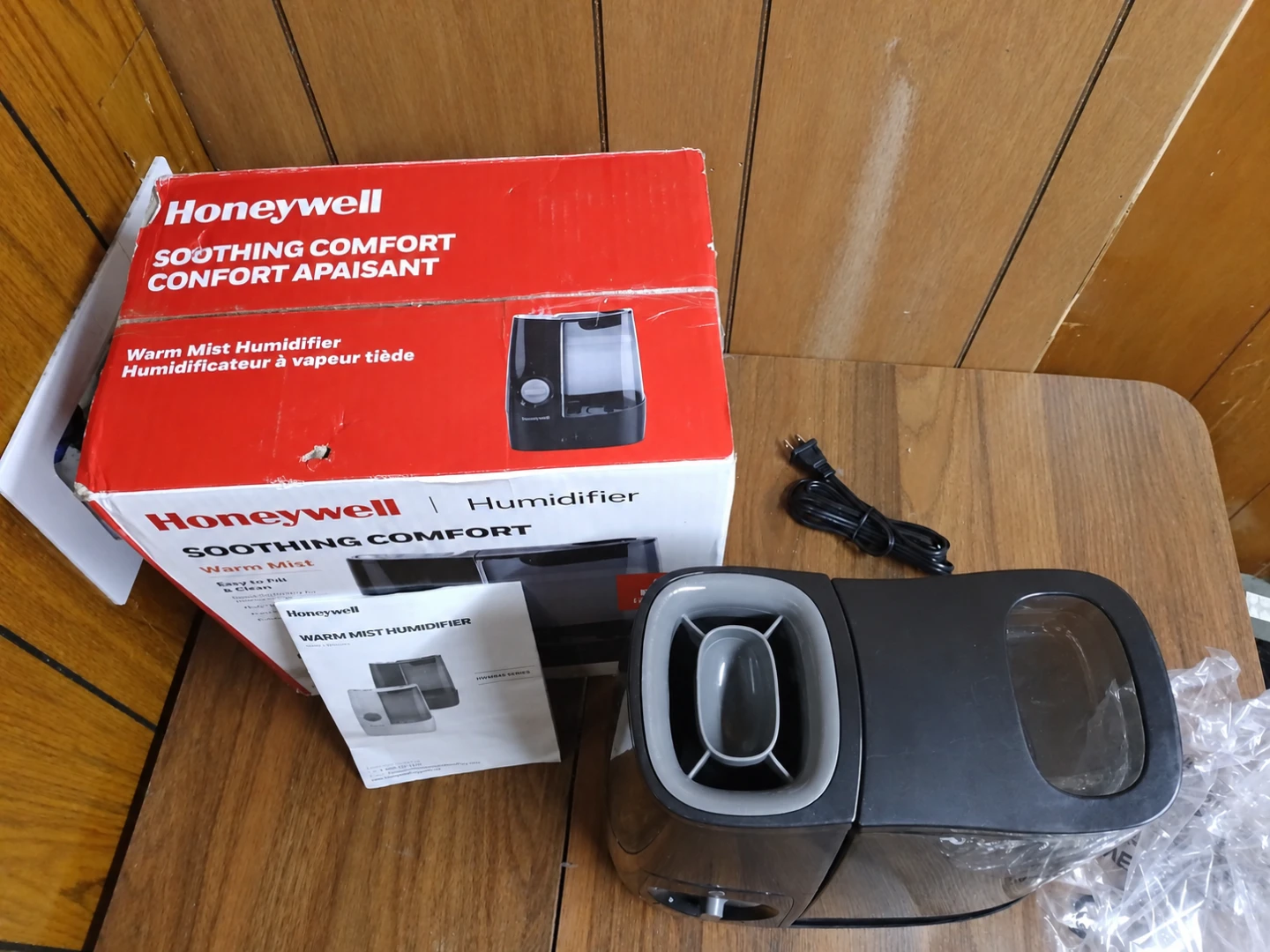 Warm Mist Humidifier 1 Gallon w/ Box & Manual - photo 3