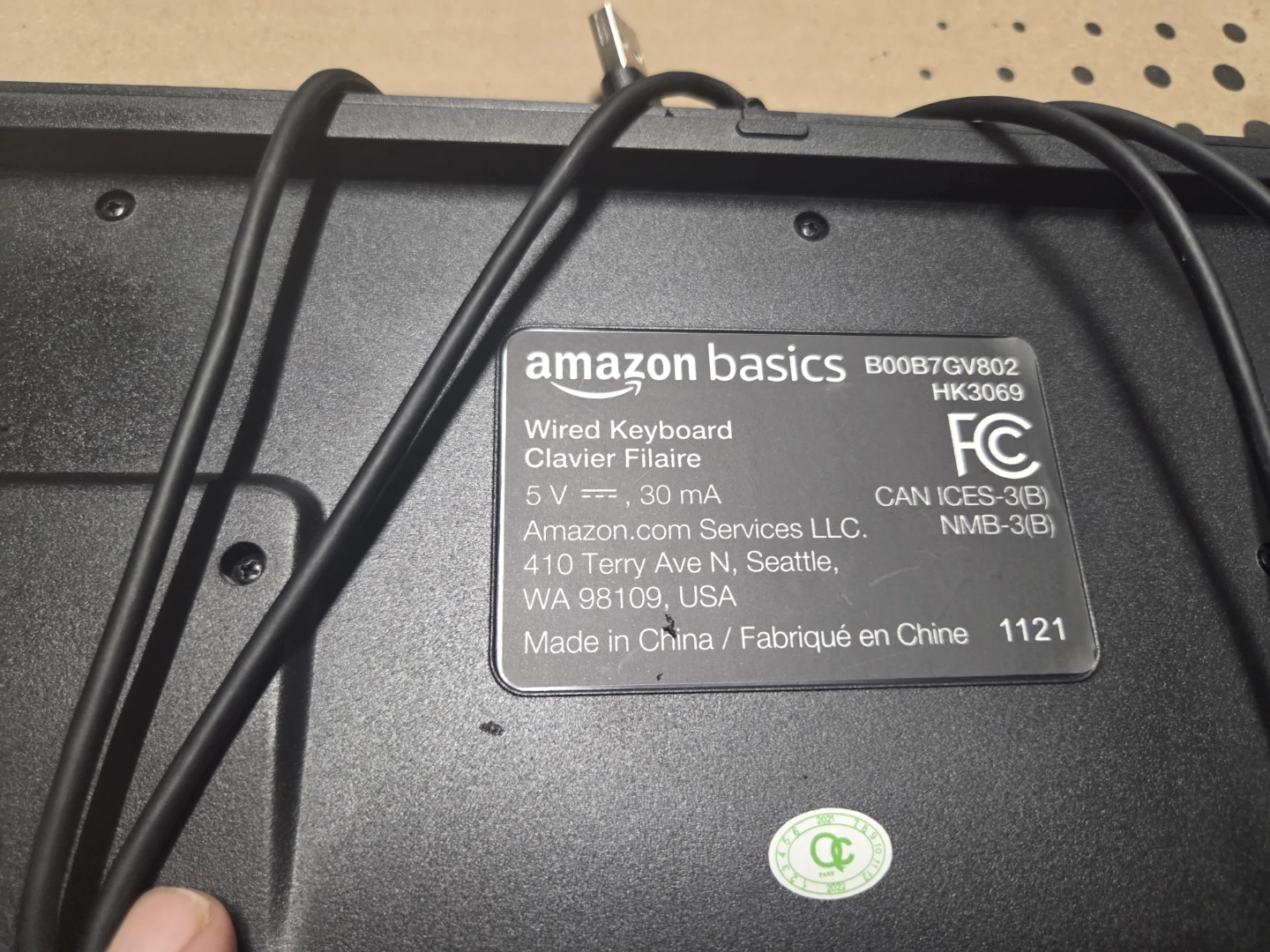 AmazonBasics Wired Keyboard - photo 3