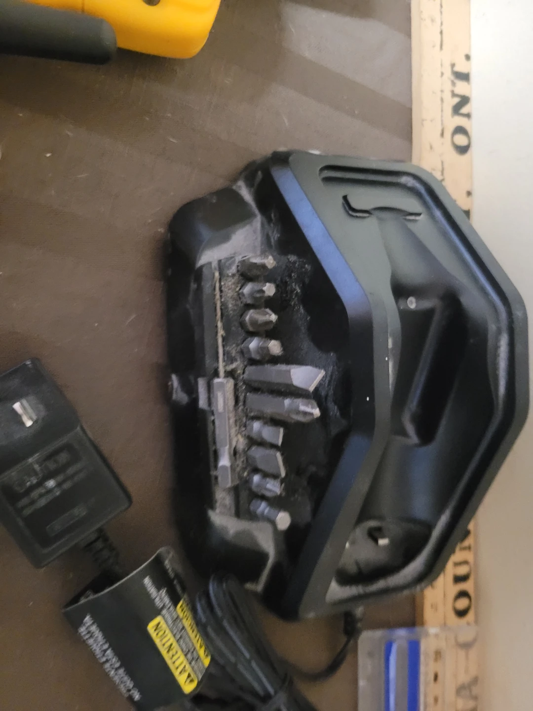 2 Electric Screwdriver 4 Walkie Talkie Bundle 2 Flashlights - photo 4