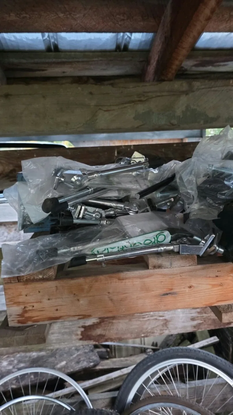 Assorted Bicycle Parts and Accessories - photo 4