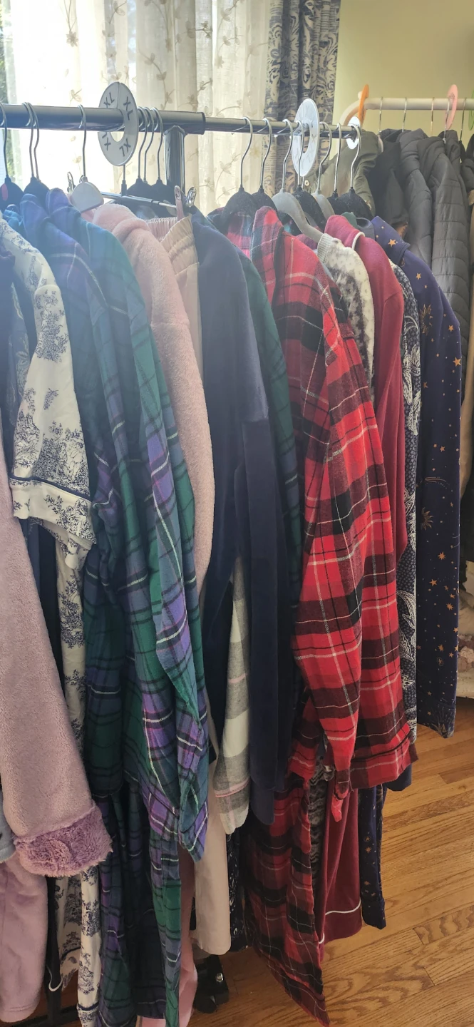 Brand new Various Pajamas Sizes XS to XXL - photo 4