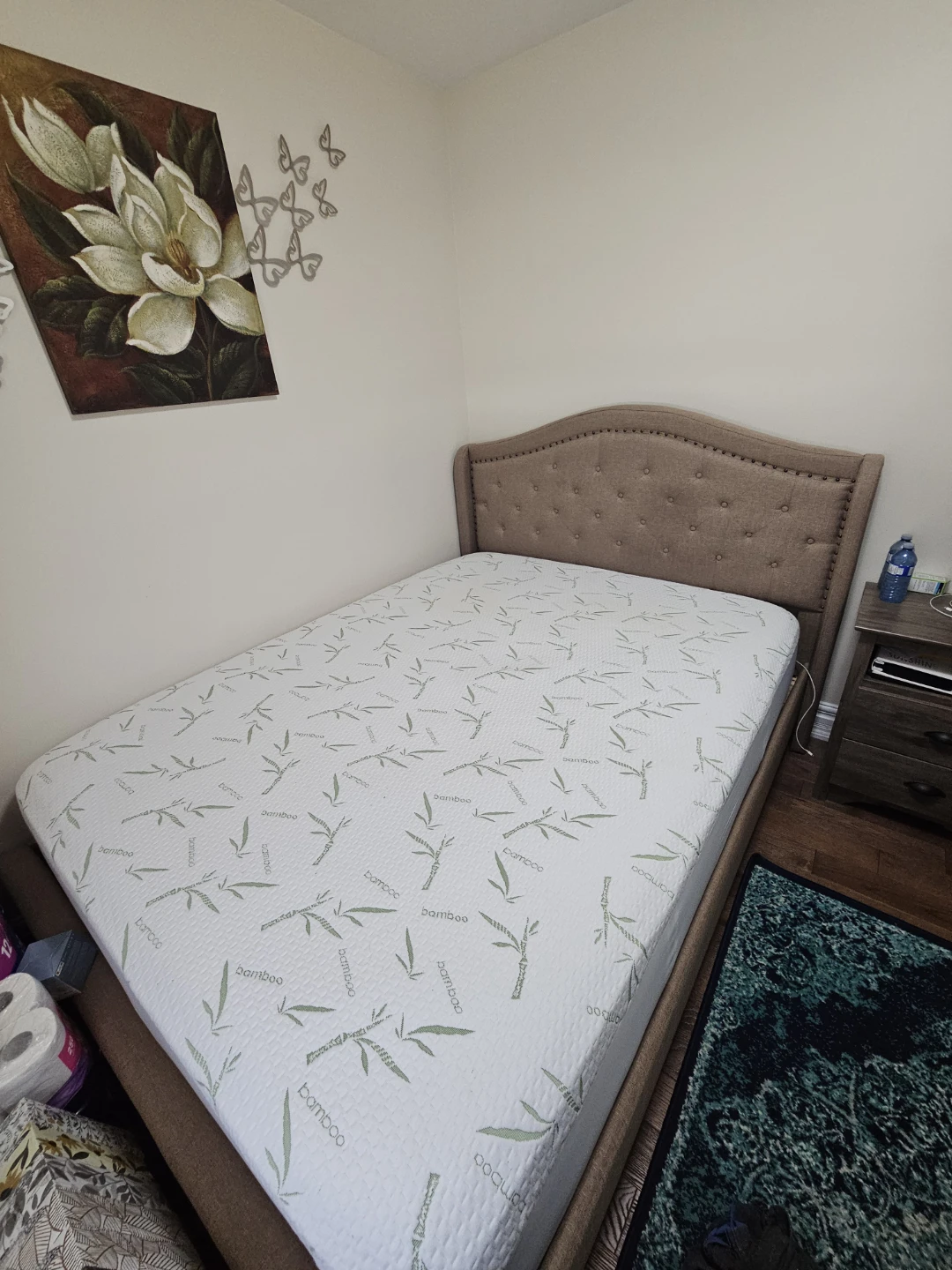 Queen bed with mattress