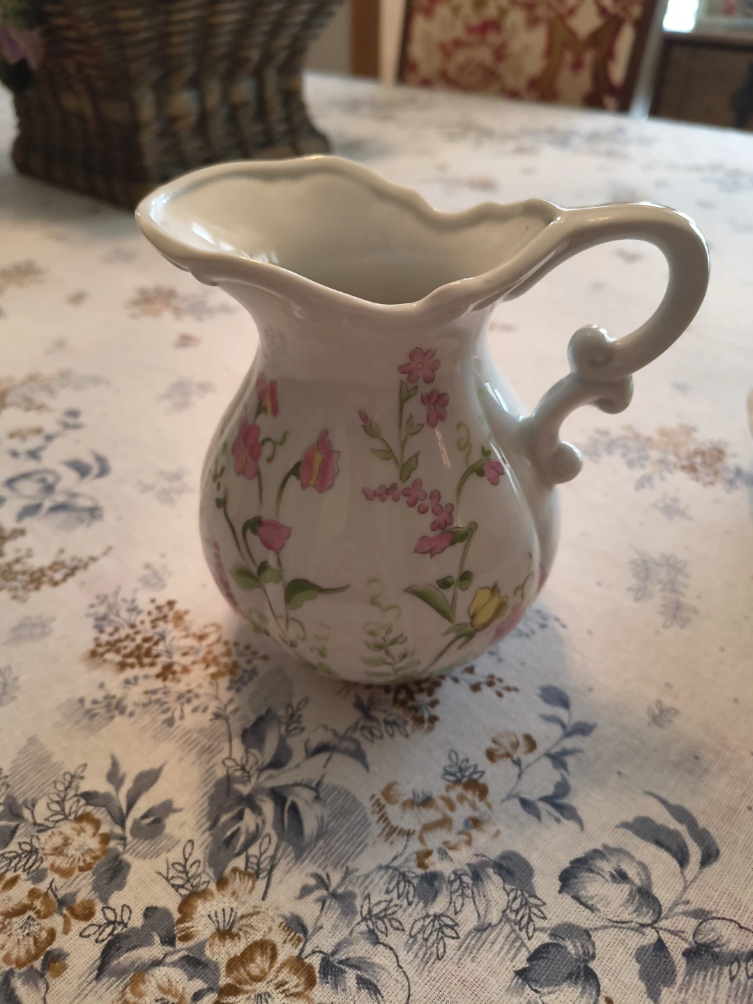 Sweet Pea Hand Decorated bowl and saucer - photo 3