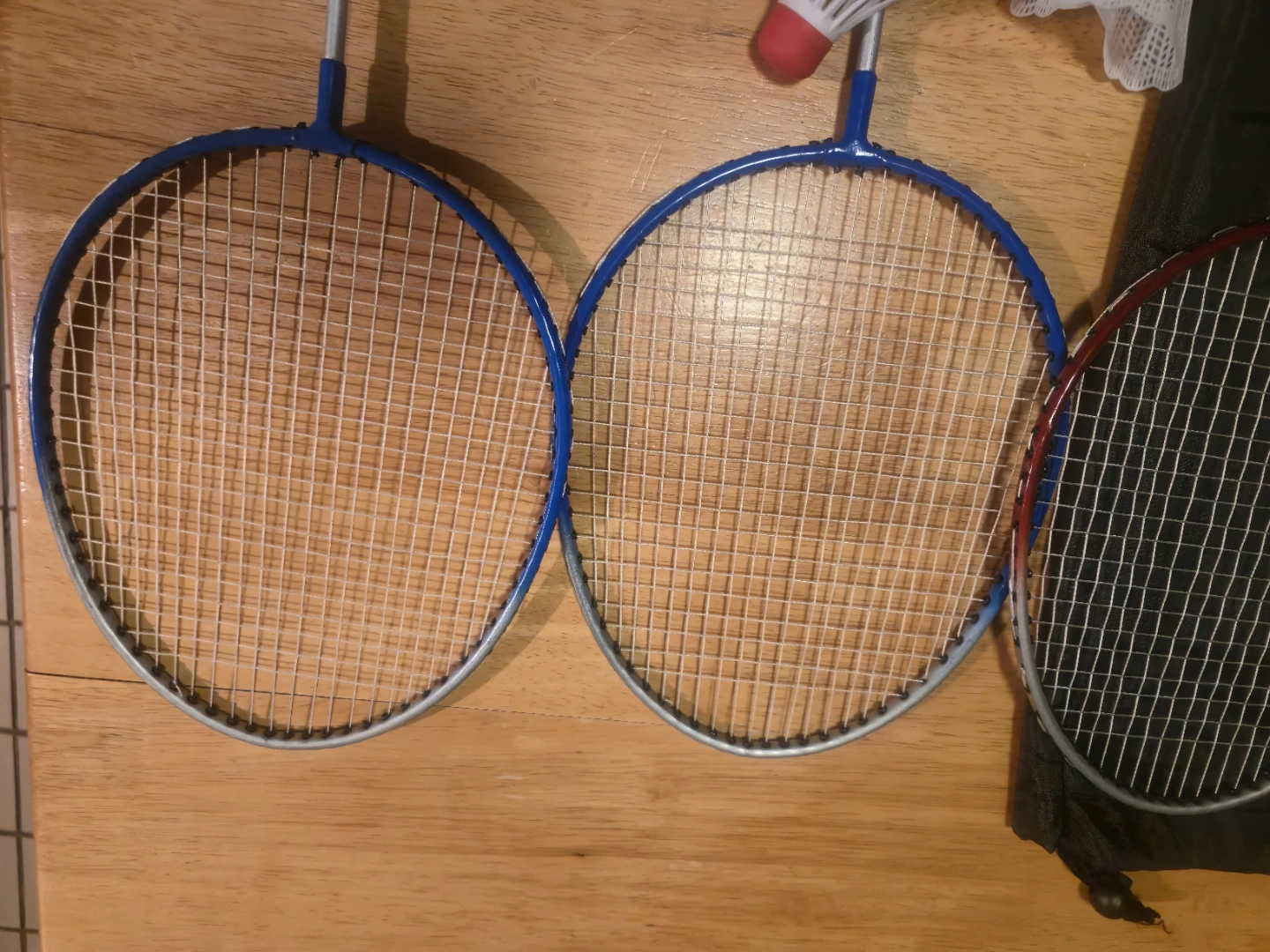 4-Player Badminton Racket Set w/ Birdies & Carrying Bag - photo 4