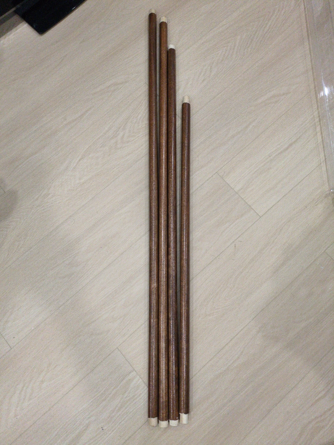 Free: Set of 4 dowels