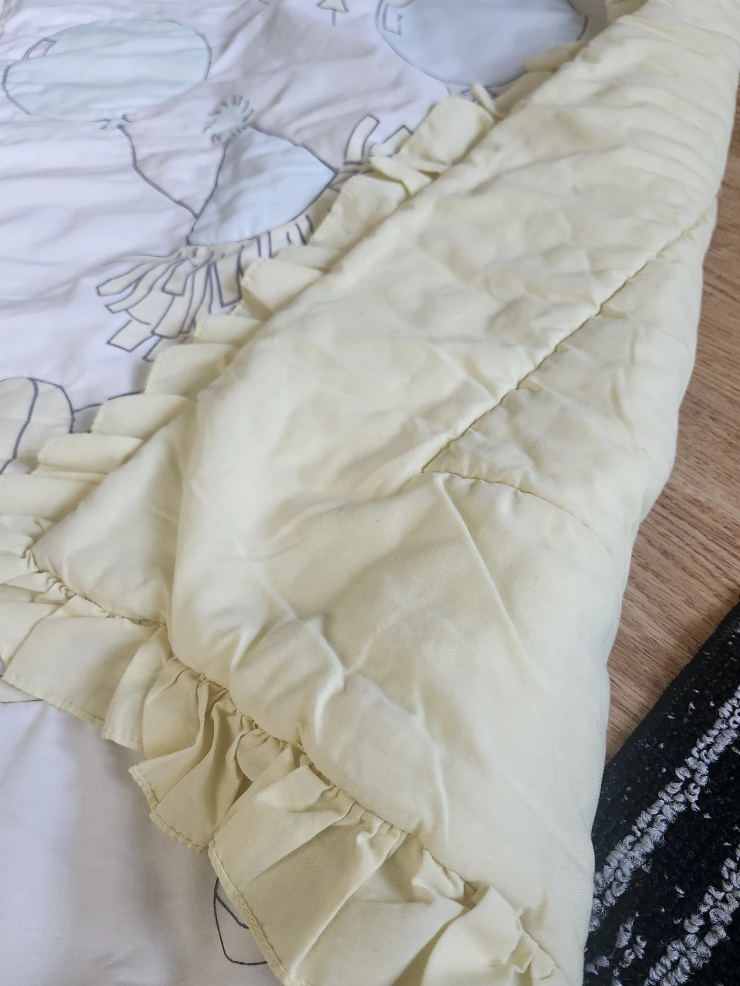 Disney blanket and comforter - photo 3