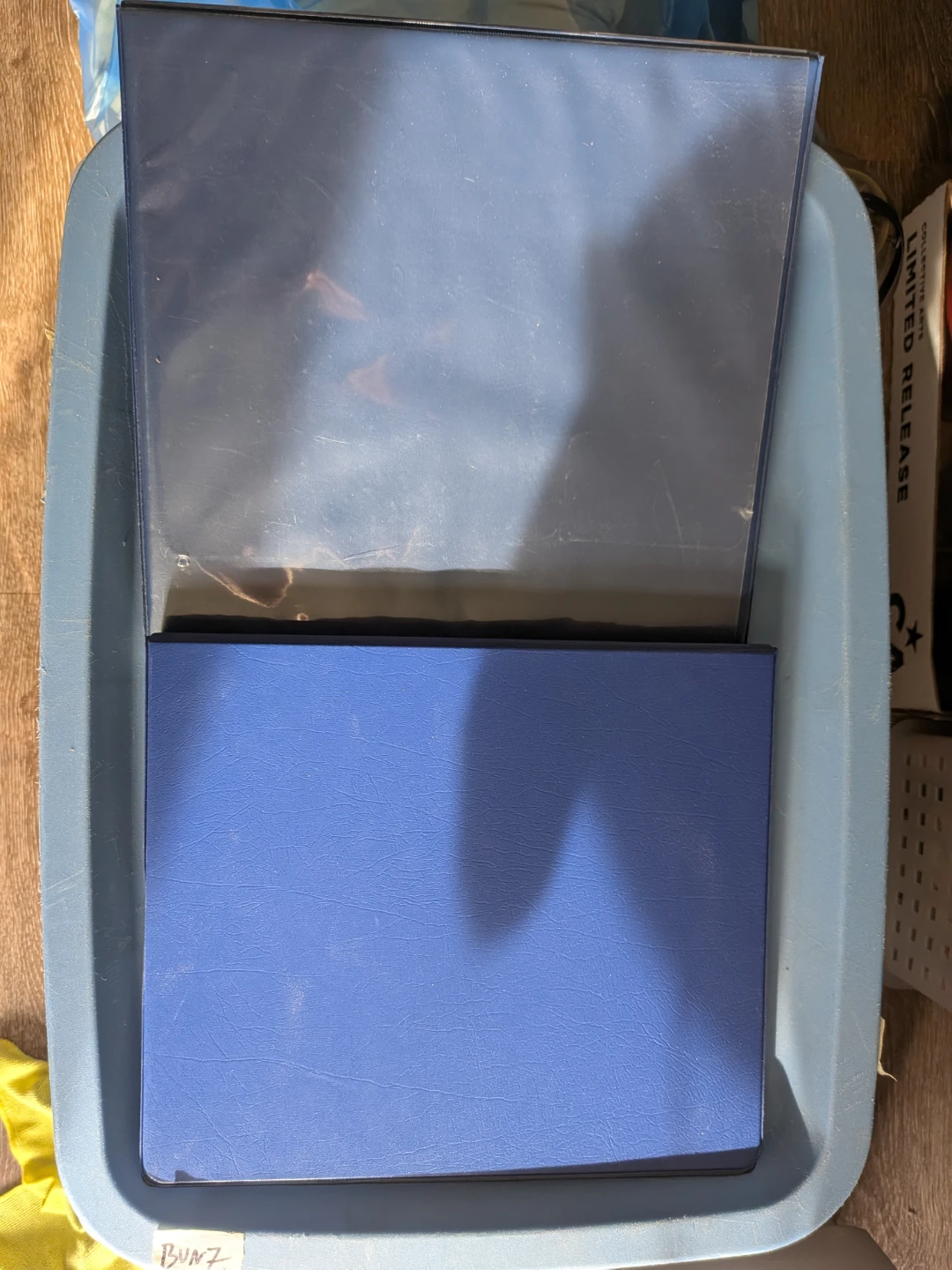 Free old 3-ring binders this weekend King/Parliament
