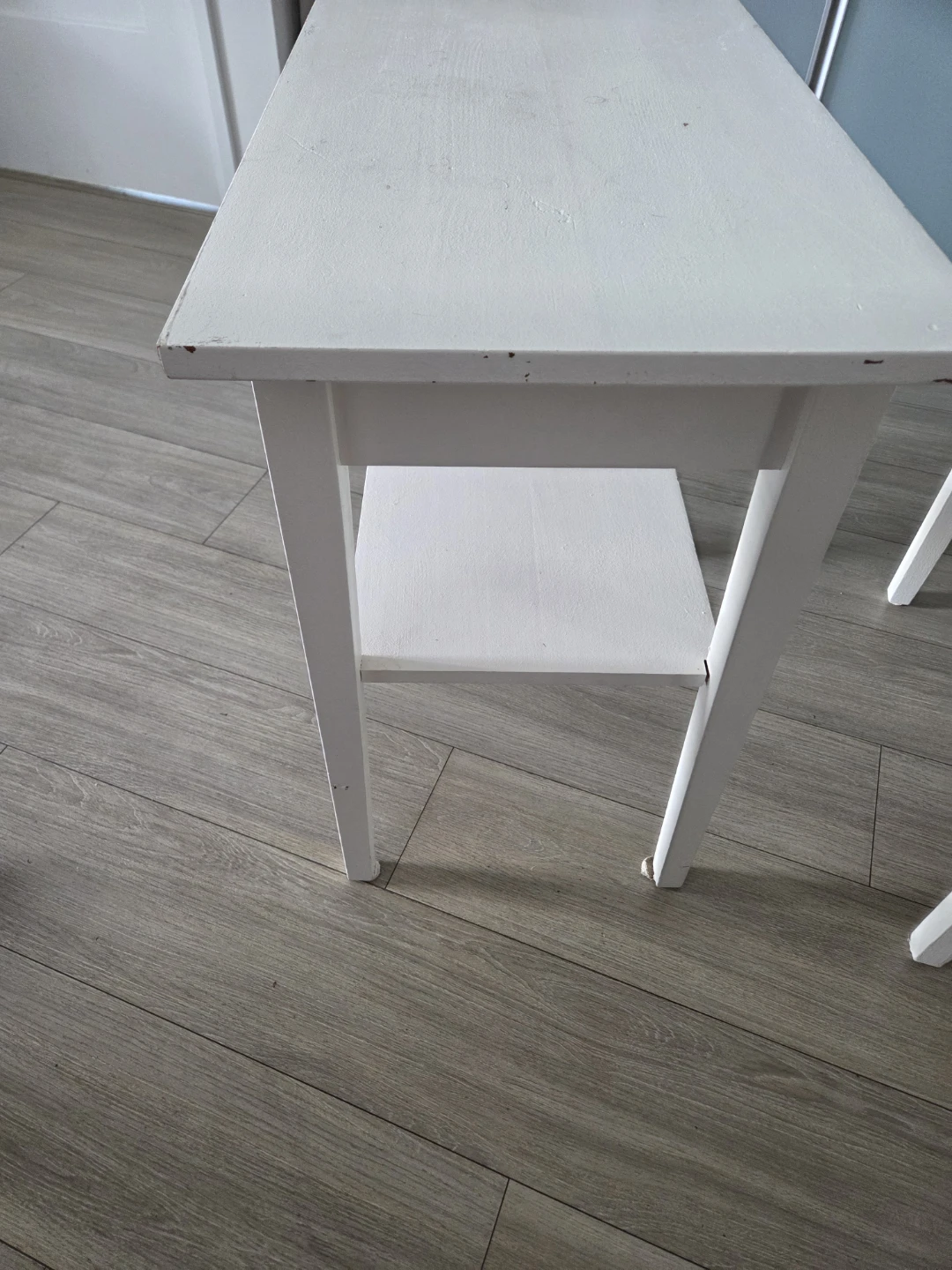 White painted wooden side table - photo 5
